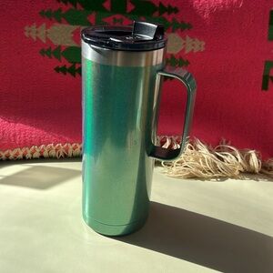 RTIC 20 oz Travel Mug with Lid and Handle